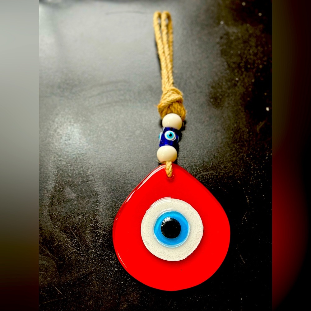 ORIGINAL  NEW! 13 inch hand made glass  Art.